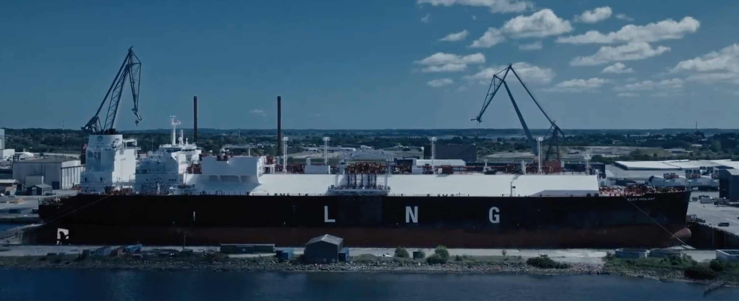 LNG Tanker